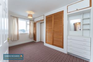 Bedroom- click for photo gallery
